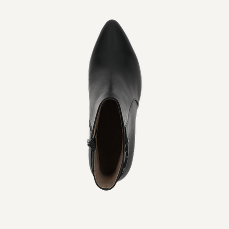 Peter Kaiser 75336 022 ankle boots in black