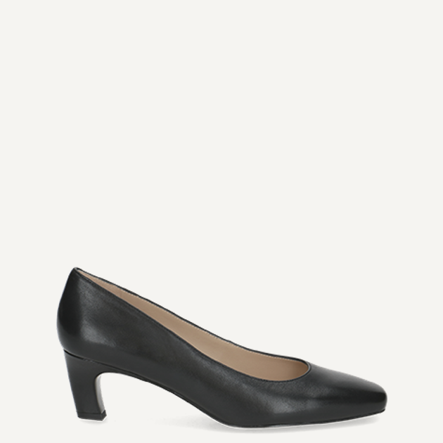 Peter Kaiser 72402 022 Pumps in black