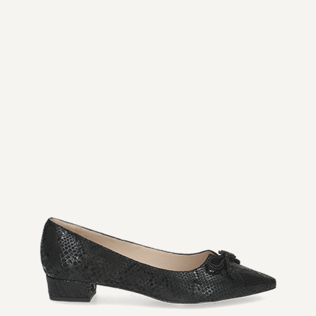 Peter Kaiser 72241 030 Pumps in black