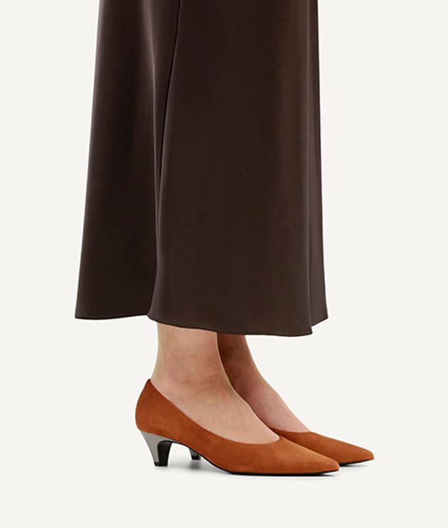 Peter Kaiser 72442 305 Pumps in brown