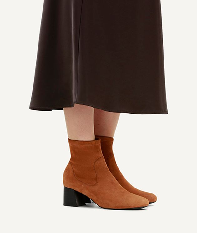 Peter Kaiser 75318 385 ankle boots in brown