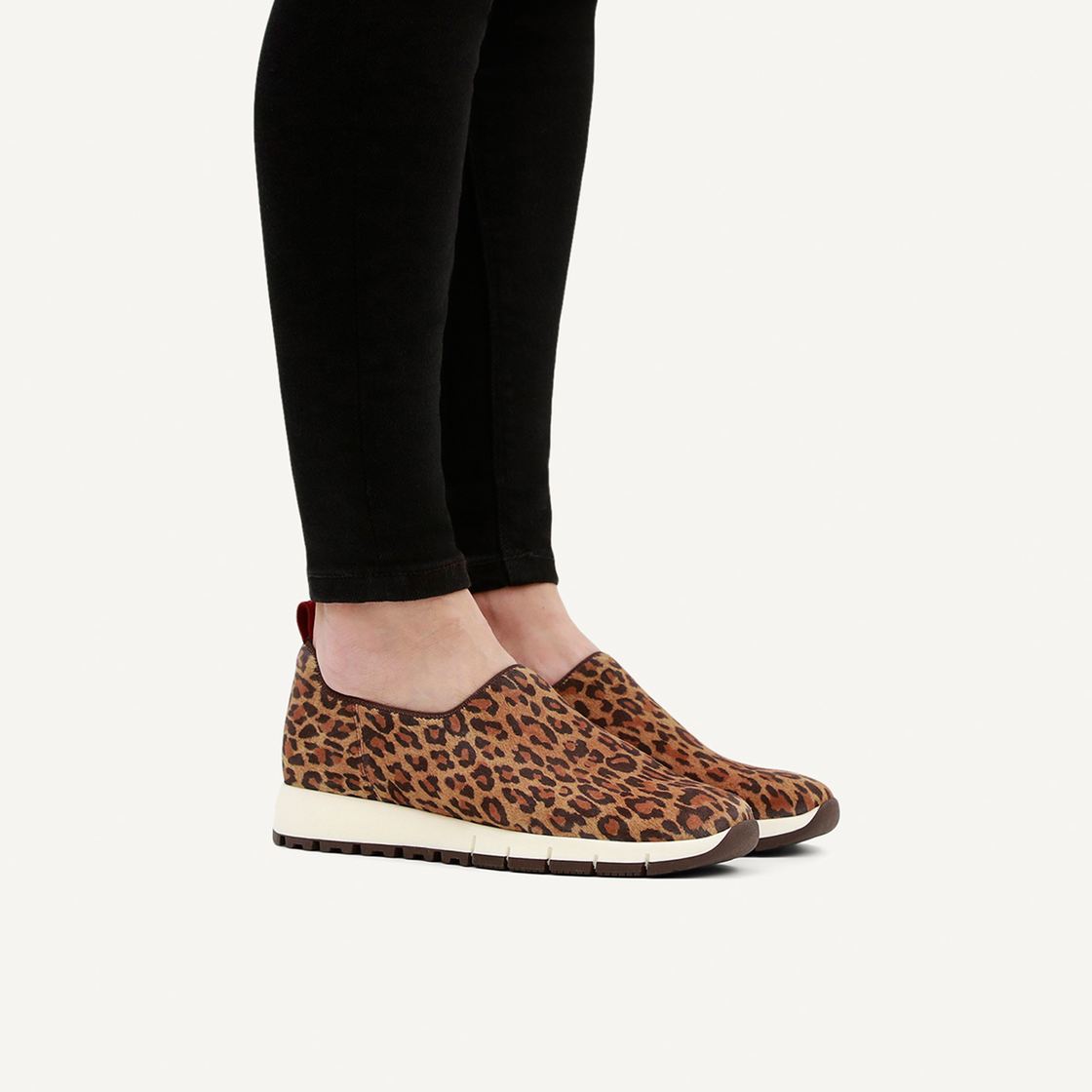 74703 LEDER STRETCH - Braun / Leo-Look